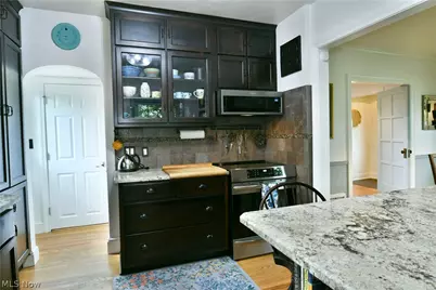 322 Genesee Avenue NE, Warren, OH 44483 - Photo 24