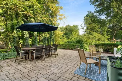 14211 Larchmere Boulevard, Huber Heights, OH 44120 - Photo 38