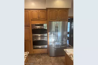 8536 Cherry Hill Place, Youngstown, OH 44514 - Photo 4
