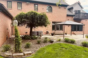 8536 Cherry Hill Pl, Youngstown, OH 44514 - Photo 48