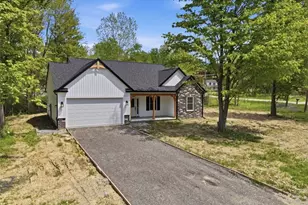 6842 Florence Ave, Ashtabula, OH 44004 - Photo 2