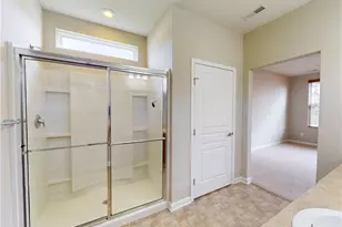 7986 Heatherglen Dr, Mentor, OH 44060 - Photo 16