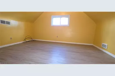 146 N 21st Street, Weirton, WV 26062 - Photo 10