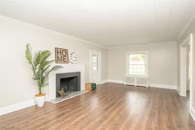 124 Clemmer Avenue, Akron, OH 44313 - Photo 10