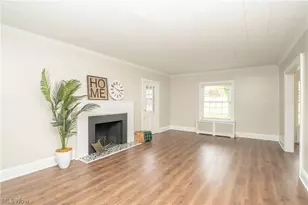 124 Clemmer Ave, Akron, OH 44313 - Photo 10