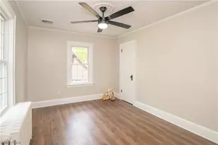 124 Clemmer Ave, Akron, OH 44313 - Photo 36