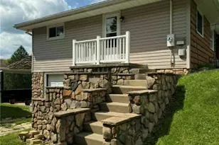 1158 Mick Rd, Wellsville, OH 43968 - Photo 2