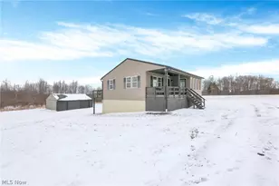 18010 Winterset Ln, Lore City, OH 43755 - Photo 2