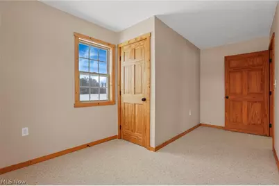 18010 Winterset Lane, Lore City, OH 43755 - Photo 14