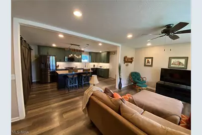 578 Fieldstone Drive, Amherst, OH 44001 - Photo 10