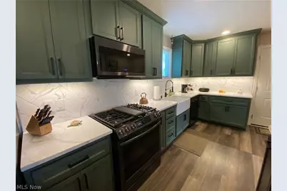 578 Fieldstone Drive, Amherst, OH 44001 - Photo 12