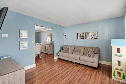 864 Mayfield Drive, Boardman, OH 44512 - Photo 10