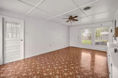 160 Boston Avenue, Elyria, OH 44035 - Photo 26