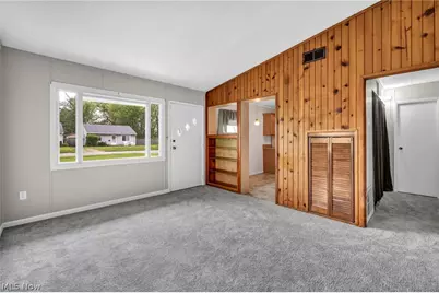 160 Boston Avenue, Elyria, OH 44035 - Photo 8