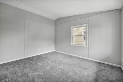 160 Boston Avenue, Elyria, OH 44035 - Photo 6