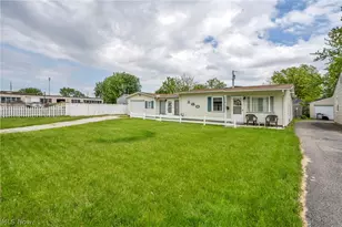 160 Boston Ave, Elyria, OH 44035 - Photo 4