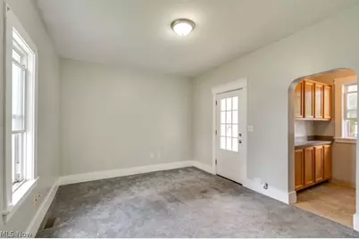 123 7th Street NW, Barberton, OH 44203 - Photo 18