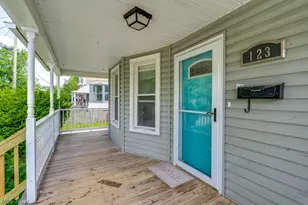 123 7th St NW, Barberton, OH 44203 - Photo 4