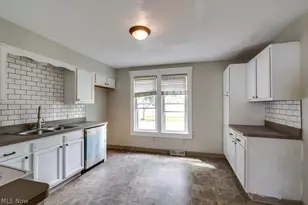 123 7th St NW, Barberton, OH 44203 - Photo 18