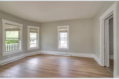 123 7th Street NW, Barberton, OH 44203 - Photo 8