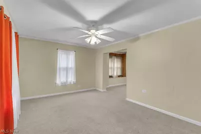 425 Frazier Avenue, Akron, OH 44305 - Photo 4