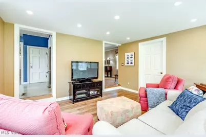 1350 Garman Road, Akron, OH 44313 - Photo 14
