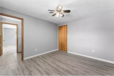 5544 Fairwood Avenue NW, North Canton, OH 44720 - Photo 8