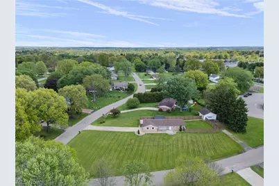 5544 Fairwood Avenue NW, North Canton, OH 44720 - Photo 20