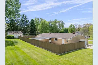 5544 Fairwood Avenue NW, North Canton, OH 44720 - Photo 14