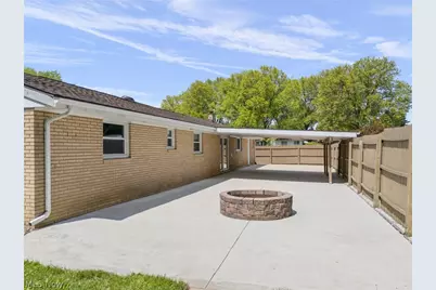5544 Fairwood Avenue NW, North Canton, OH 44720 - Photo 18