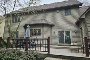 8615 Raintree Run, Poland, OH 44514 - Photo 6