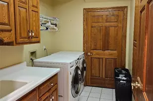 8615 Raintree Run, Poland, OH 44514 - Photo 22