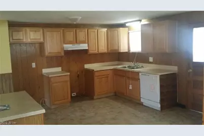 6574 Burton Drive, Brook Park, OH 44142 - Photo 4