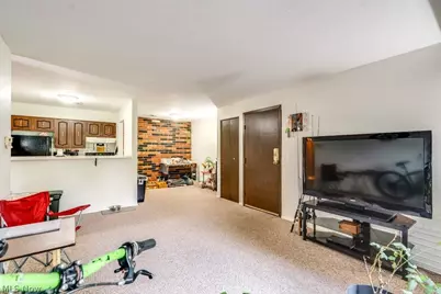 729 W Main Street #B, Kent, OH 44240 - Photo 6