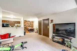 729 W Main St, Kent, OH 44240 - Photo 6