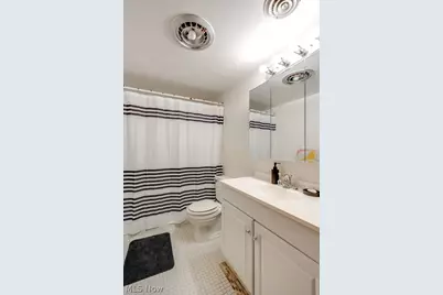 729 W Main Street #B, Kent, OH 44240 - Photo 18