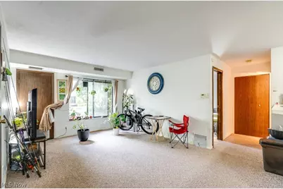 729 W Main Street #B, Kent, OH 44240 - Photo 4