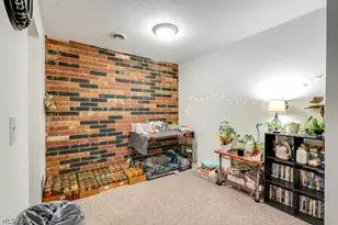 729 W Main St, Kent, OH 44240 - Photo 8