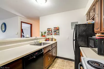 729 W Main Street #B, Kent, OH 44240 - Photo 10