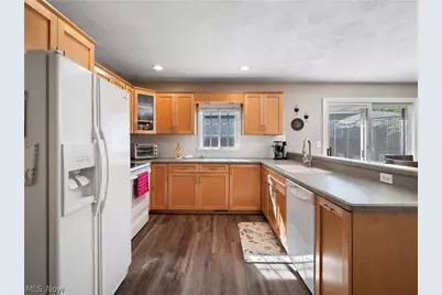 609 Wyleswood Drive, Berea, OH 44017 - Photo 10