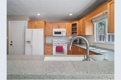 609 Wyleswood Drive, Berea, OH 44017 - Photo 14