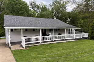 168 Williams St, Steubenville, OH 43952 - Photo 2