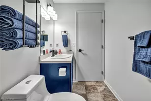 554 Hastings Ct, Akron, OH 44319 - Photo 22