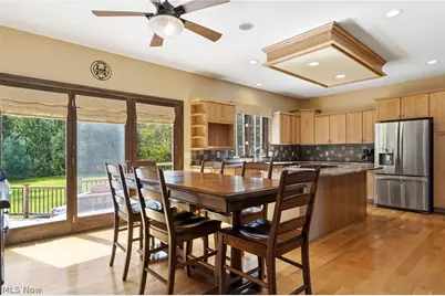 18130 Greatwood Lane, Chagrin Falls, OH 44023 - Photo 6