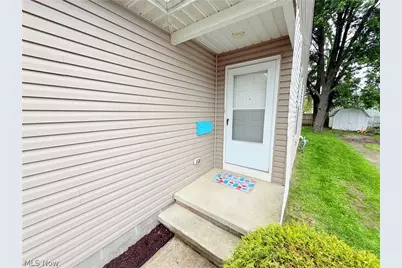 1284 E 348th Street, Eastlake, OH 44095 - Photo 10