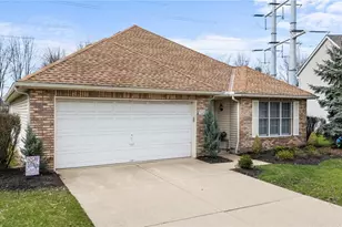16406 Logan Ct, Strongsville, OH 44136 - Photo 2