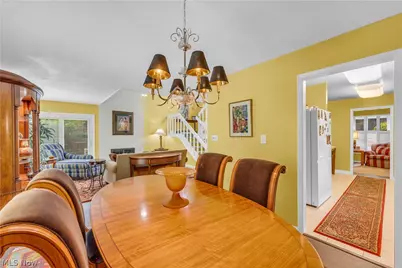 36 Oakshore Drive, Bratenahl, OH 44108 - Photo 18