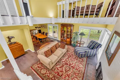 36 Oakshore Drive, Bratenahl, OH 44108 - Photo 4