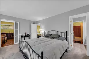 36 Oak Shore Dr, Bratenahl, OH 44108 - Photo 24