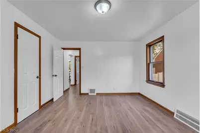 2303 Tuxedo Avenue, Parma, OH 44134 - Photo 14